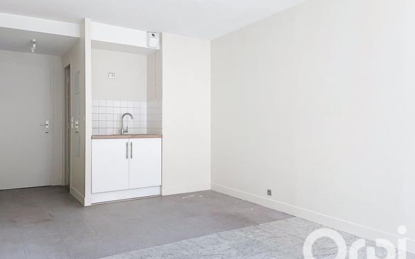Appartement à vendre    1 pièce • 21 m2 Longjumeau