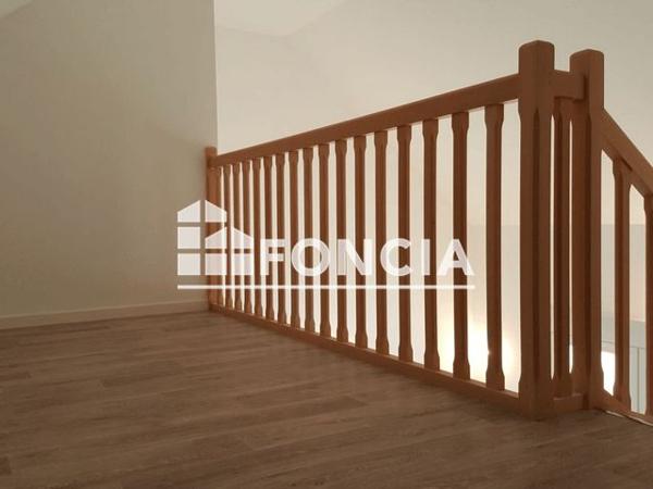 Location Appartement 4 pièces 80.59 m² - RUE DU GENERAL LIZE Angers 49000