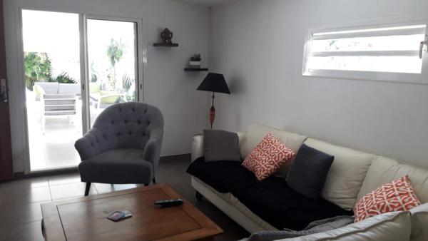 URGENT A Biglette villa P6 4CH + studio avec piscine et garage sur 1027 m² de terrain clos et arboré