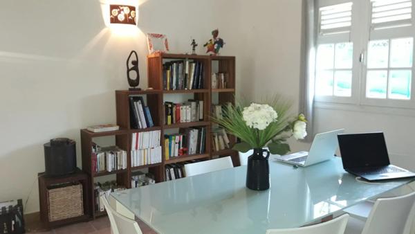URGENT A Biglette villa P6 4CH + studio avec piscine et garage sur 1027 m² de terrain clos et arboré