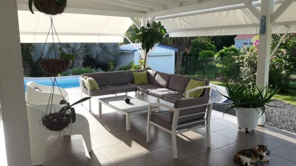 URGENT A Biglette villa P6 4CH + studio avec piscine et garage sur 1027 m² de terrain clos et arboré