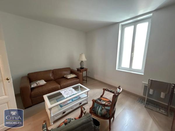 Location appartement 3 pièces de 79.9m²