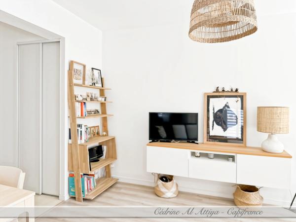 Appartement à vendre 2 pièces de 35m2 au 1er étage avec ascenseur, loggia, parking et local à vélos