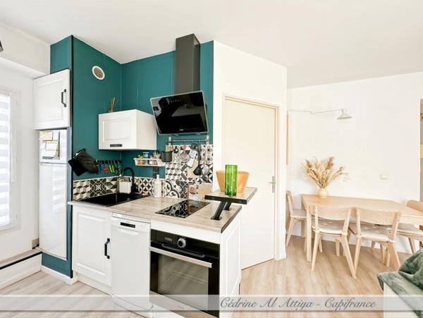 Appartement à vendre 2 pièces de 35m2 au 1er étage avec ascenseur, loggia, parking et local à vélos