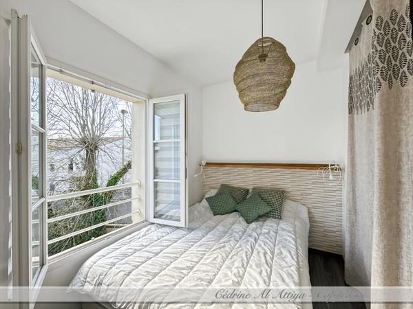 Appartement à vendre 2 pièces de 35m2 au 1er étage avec ascenseur, loggia, parking et local à vélos