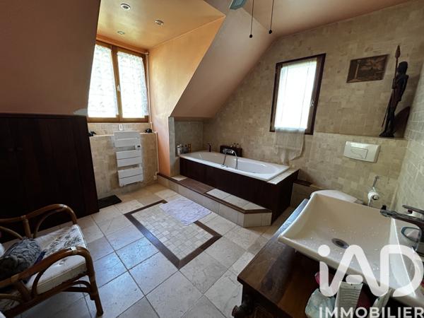 Maison à vendre 5 pièces 115 m² Champagne-sur-Oise