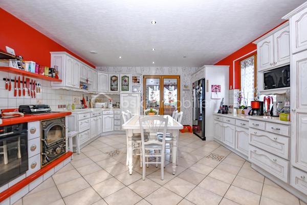 Maison de 320 m²
