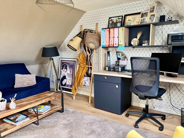 Maison à QUIMPERLE, 29300 - 6 pièces 113m²