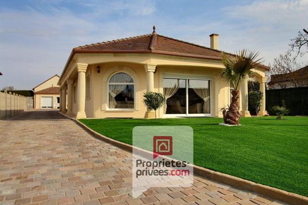 AMILLY 45200 - Secteur Viroy - A VENDRE BELLE MAISON CONTEMPORAINE RECENTE de PLAIN-PIED 3 CHAMBRES + STUDIO INDEPENDANT, TERRAIN CLOS 950 m2
