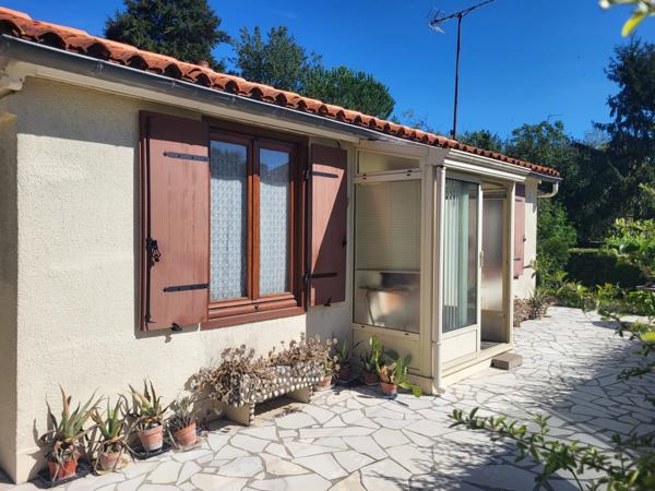 Maison à vendre 4 pièces SAINT LOUP LAMAIRE (79) Terrain 619 m²