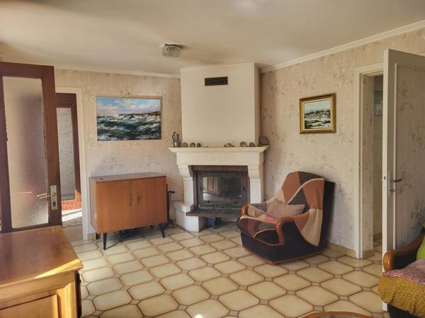 Maison à vendre 4 pièces SAINT LOUP LAMAIRE (79) Terrain 619 m²