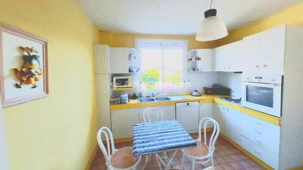 Vente Maison 6 pièces 150 m2 à Aussillon