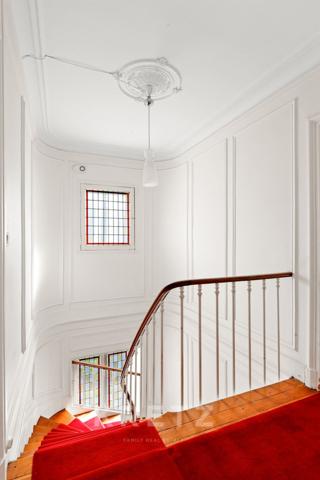 A vendre - Hotel particulier - Chatou - 8 chambres -  2 392 000€