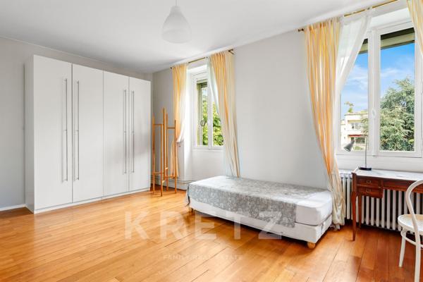 A vendre - Hotel particulier - Chatou - 8 chambres -  2 392 000€