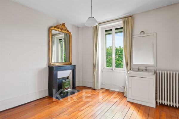 A vendre - Hotel particulier - Chatou - 8 chambres -  2 392 000€