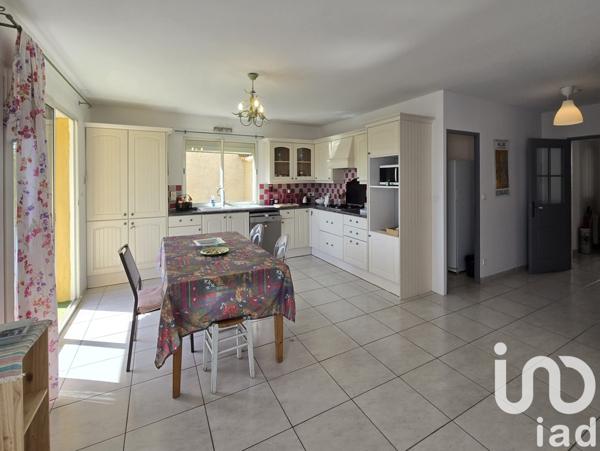 Maison à vendre 4 pièces 120 m² Saint-Rémy-de-Provence