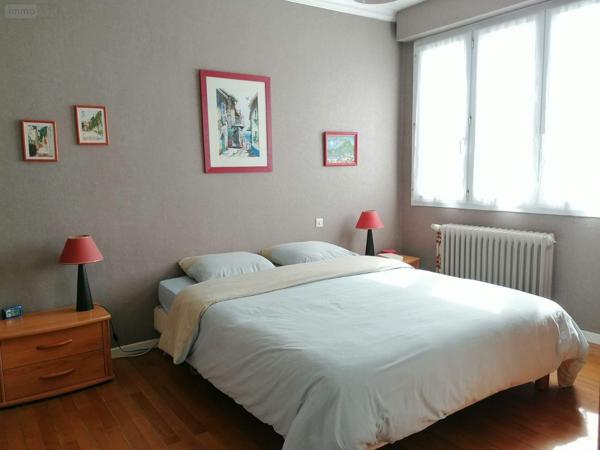 Villa à vendre à La Rochelle en Charente-Maritime (17000), ref : VD/596