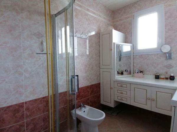 Villa à vendre à La Rochelle en Charente-Maritime (17000), ref : VD/596