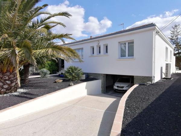 Villa à vendre à La Rochelle en Charente-Maritime (17000), ref : VD/596