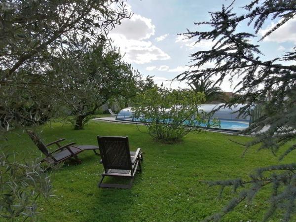 Villa à vendre à La Rochelle en Charente-Maritime (17000), ref : VD/596