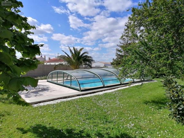 Villa à vendre à La Rochelle en Charente-Maritime (17000), ref : VD/596
