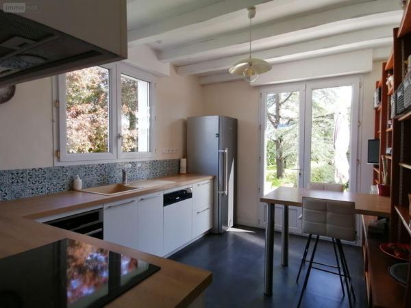 Villa à vendre à La Rochelle en Charente-Maritime (17000), ref : VD/596