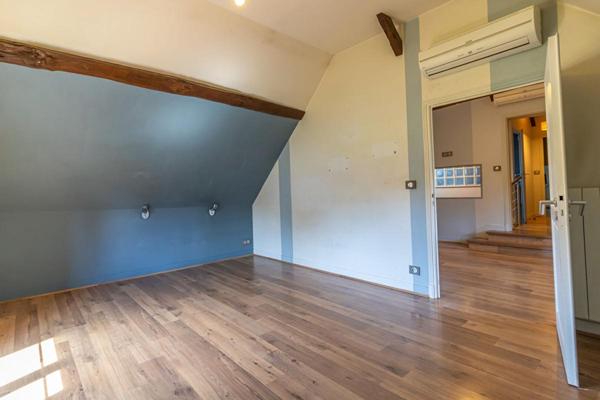 Maison Villefranche Sur Cher 12 pièce(s) 291.5 m2