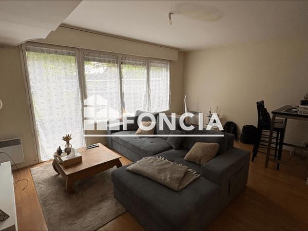 Location Appartement 2 pièces 43.3 m² - 11 BD STRASBOURG Rennes 35000