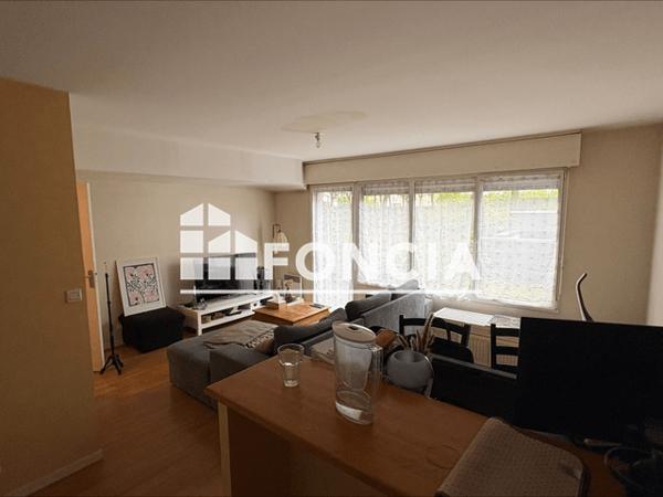 Location Appartement 2 pièces 43.3 m² - 11 BD STRASBOURG Rennes 35000