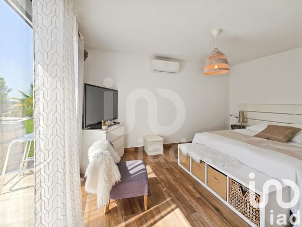 Maison à vendre 6 pièces 154 m² Nîmes-Saint-Césaire