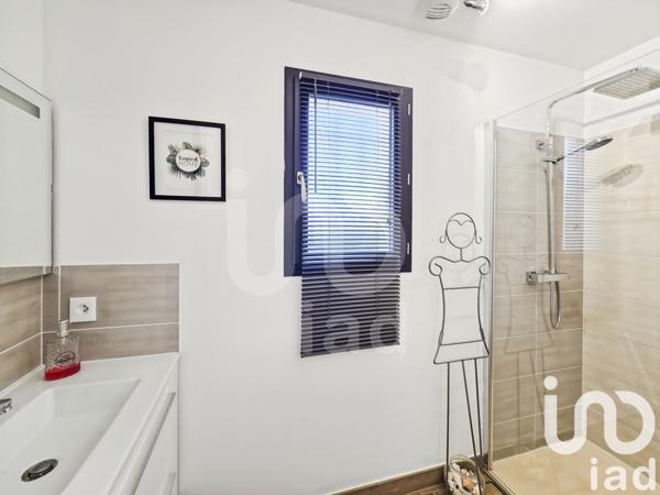 Maison à vendre 6 pièces 154 m² Nîmes-Saint-Césaire