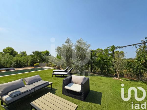 Maison à vendre 6 pièces 154 m² Nîmes-Saint-Césaire