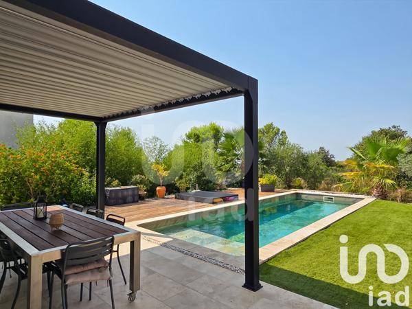 Maison à vendre 6 pièces 154 m² Nîmes-Saint-Césaire