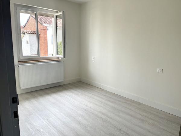 Location appartement Castelsarrasin - 4 pièce(s) - 59 m² - 760 € par mois
