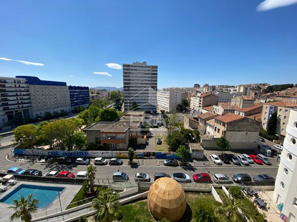 T4 dernier étage avec terrasse - Quartier des Chartreux (13004 Marseille)