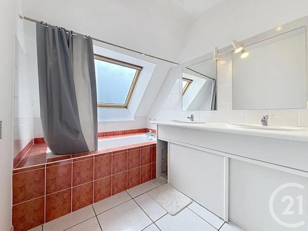 Appartement F4 à vendre  4 pièces - 83,16 m 2   TROYES  - 10