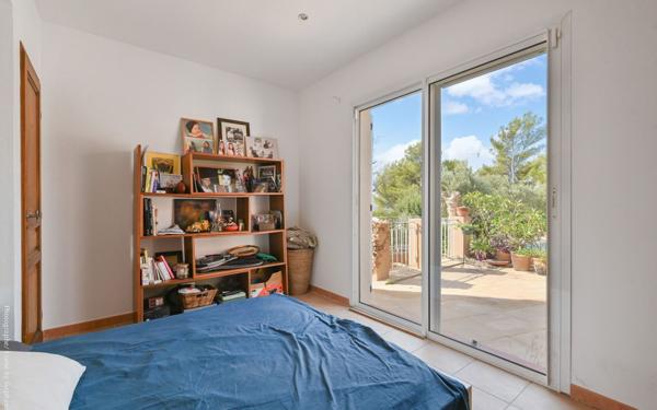 Maison à vendre    5 pièces •  La Cadière-d'Azur