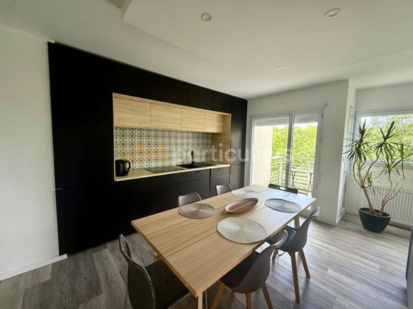 Location
                Appartement72,5 m² - 3 Pièces -
                    SAINT HERBLAIN (44800)