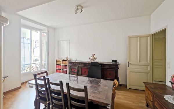 Appartement à vendre    3 pièces • 107,59 m2 Nice