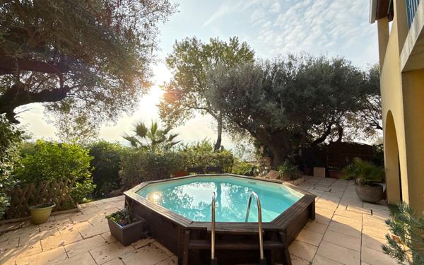 Maison à vendre    5 pièces •  La Farlède