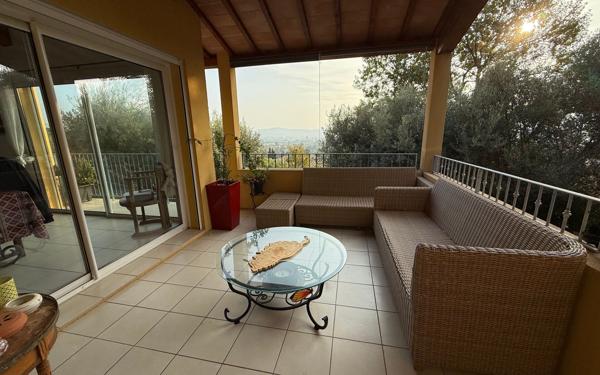 Maison à vendre    5 pièces •  La Farlède