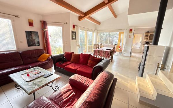 Maison à vendre    5 pièces •  La Farlède