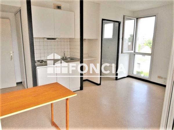 Location Studio 22.05 m² - 10/12 RUE DU PRESIDENT ANGOT Pau 64000
