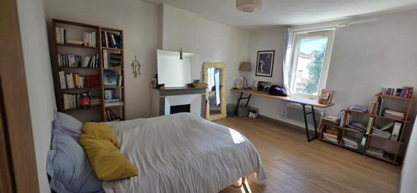 Maison Montelimar 7 pièce(s) 130 m2