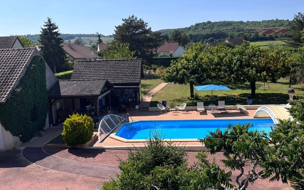 Maison à vendre    7 pièces • 283 m2 Givry