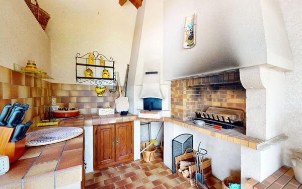 Maison à vendre    7 pièces • 283 m2 Givry