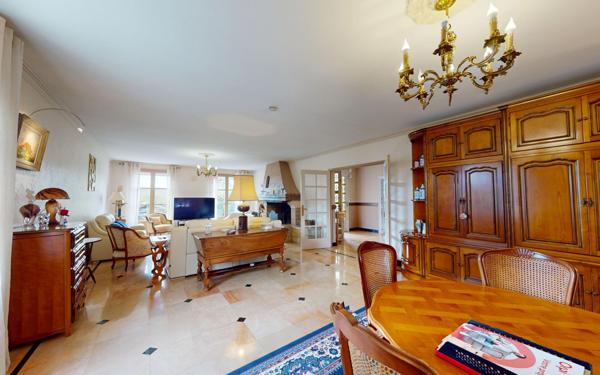 Maison à vendre    7 pièces • 283 m2 Givry