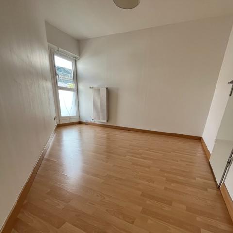 Appartement à vendre |  Plaisir |  3 pièces | 80 m²