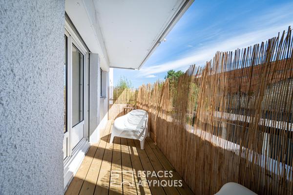 Appartement rénové avec balcon filant