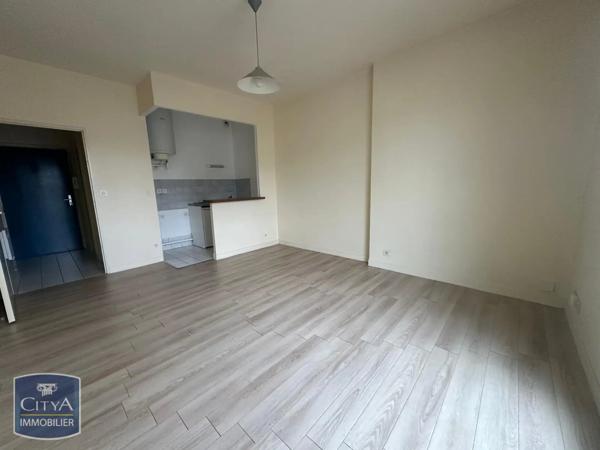 Appartement à louer 1 pièce 26.35m² Tours (37000)